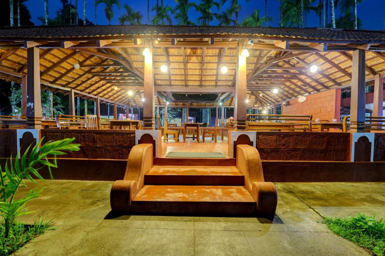 Ezzenza Areca Resort Madikeri Esterno foto