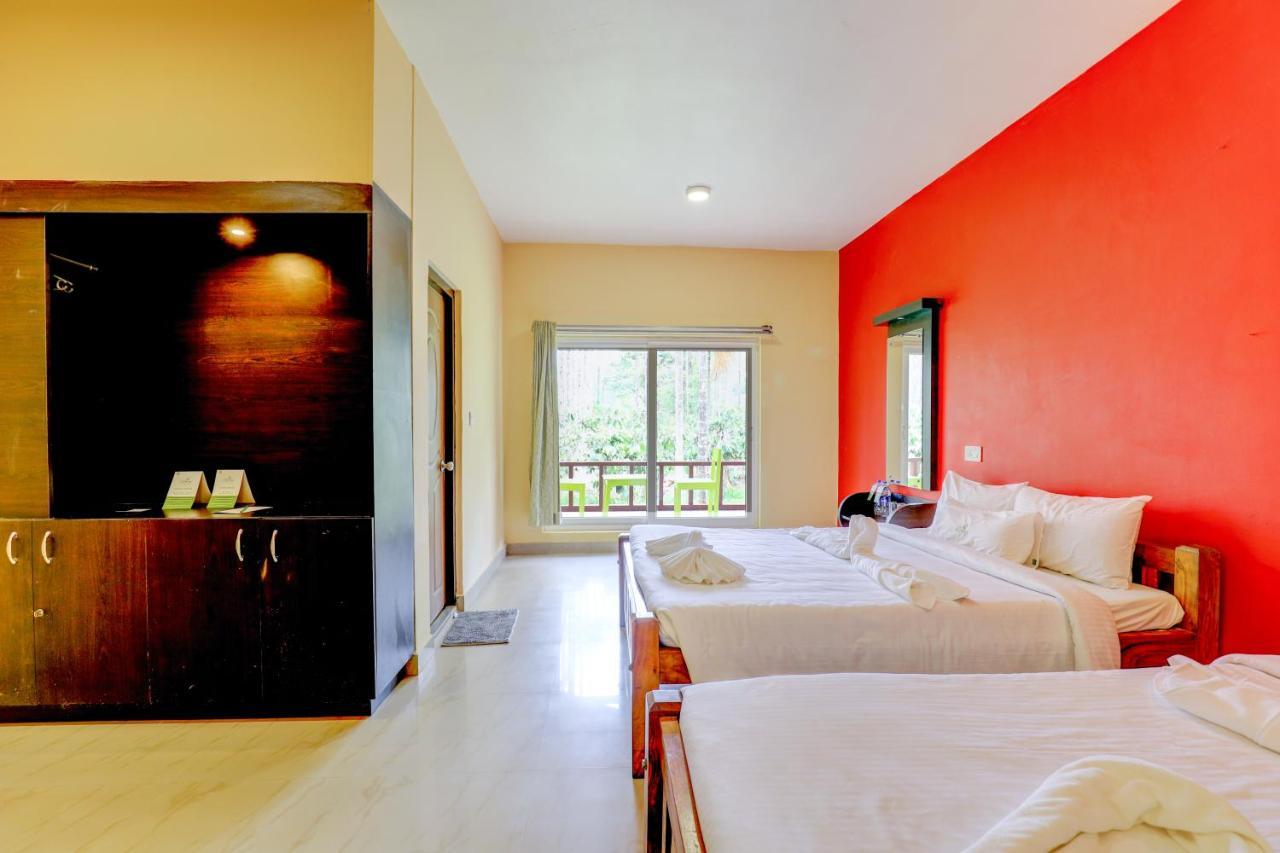 Ezzenza Areca Resort Madikeri Esterno foto