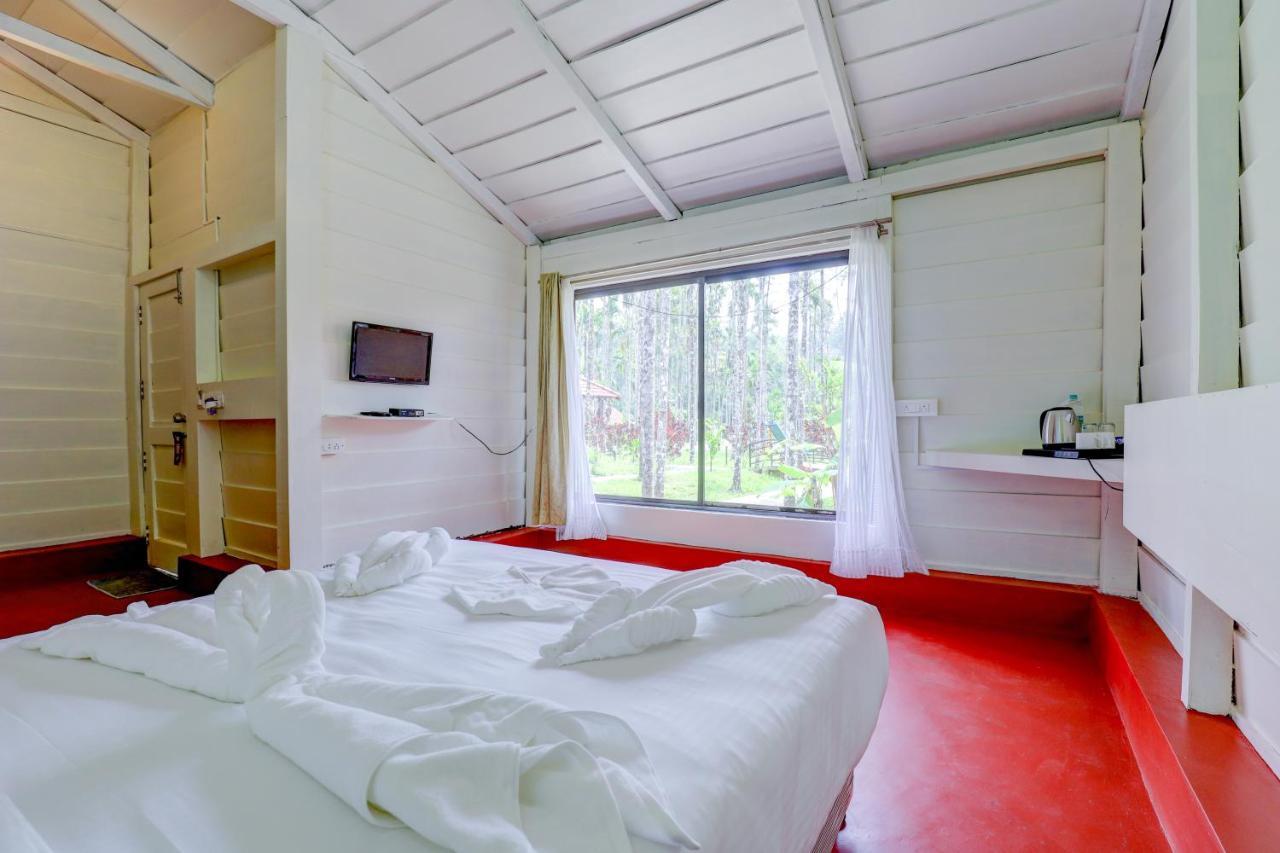 Ezzenza Areca Resort Madikeri Esterno foto