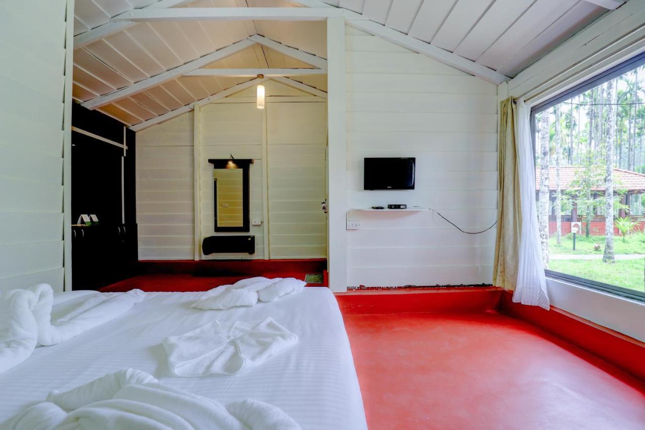 Ezzenza Areca Resort Madikeri Esterno foto