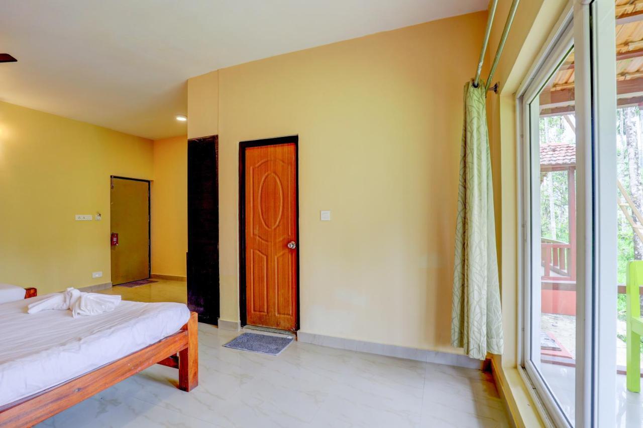 Ezzenza Areca Resort Madikeri Esterno foto