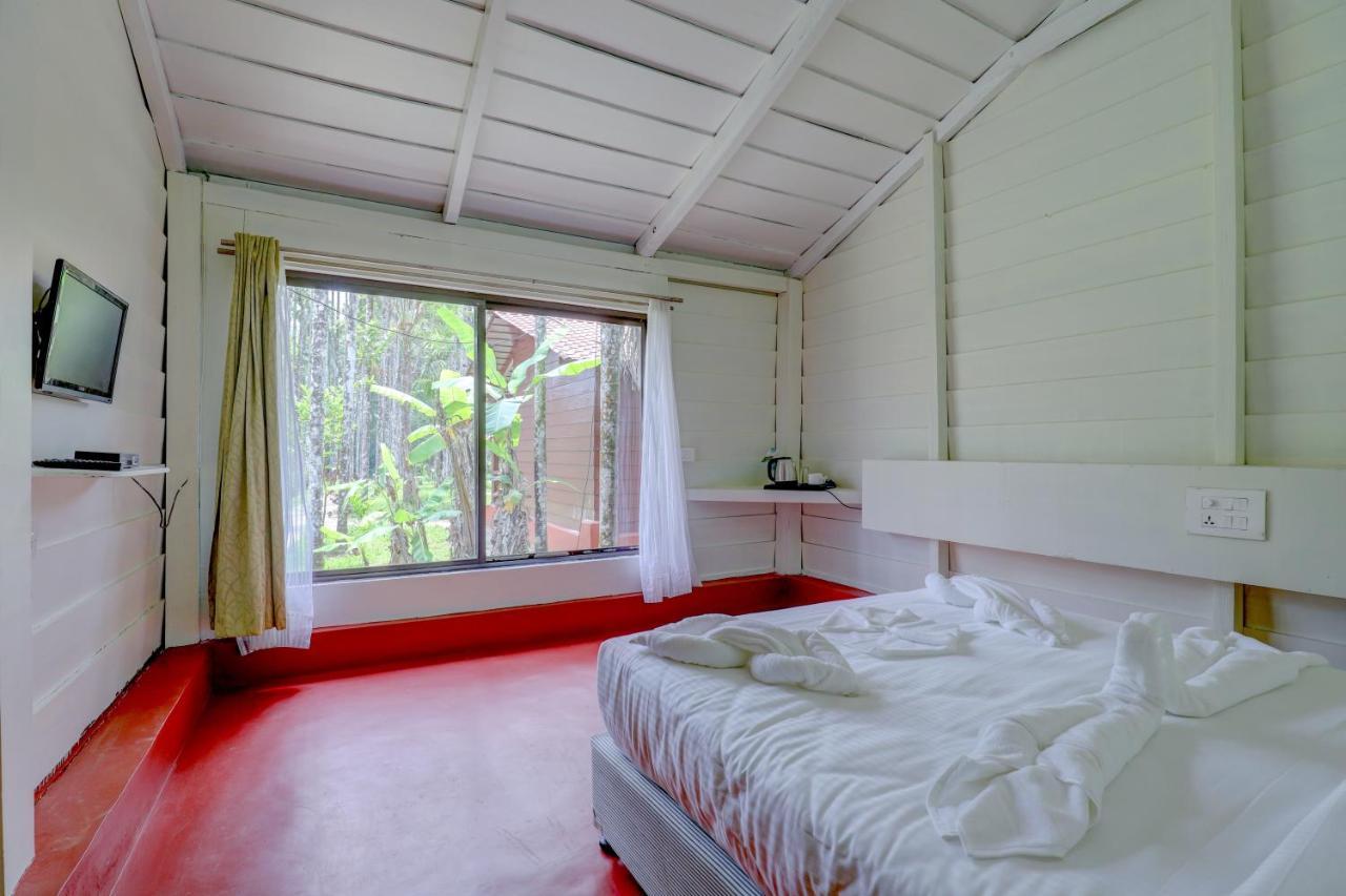 Ezzenza Areca Resort Madikeri Esterno foto